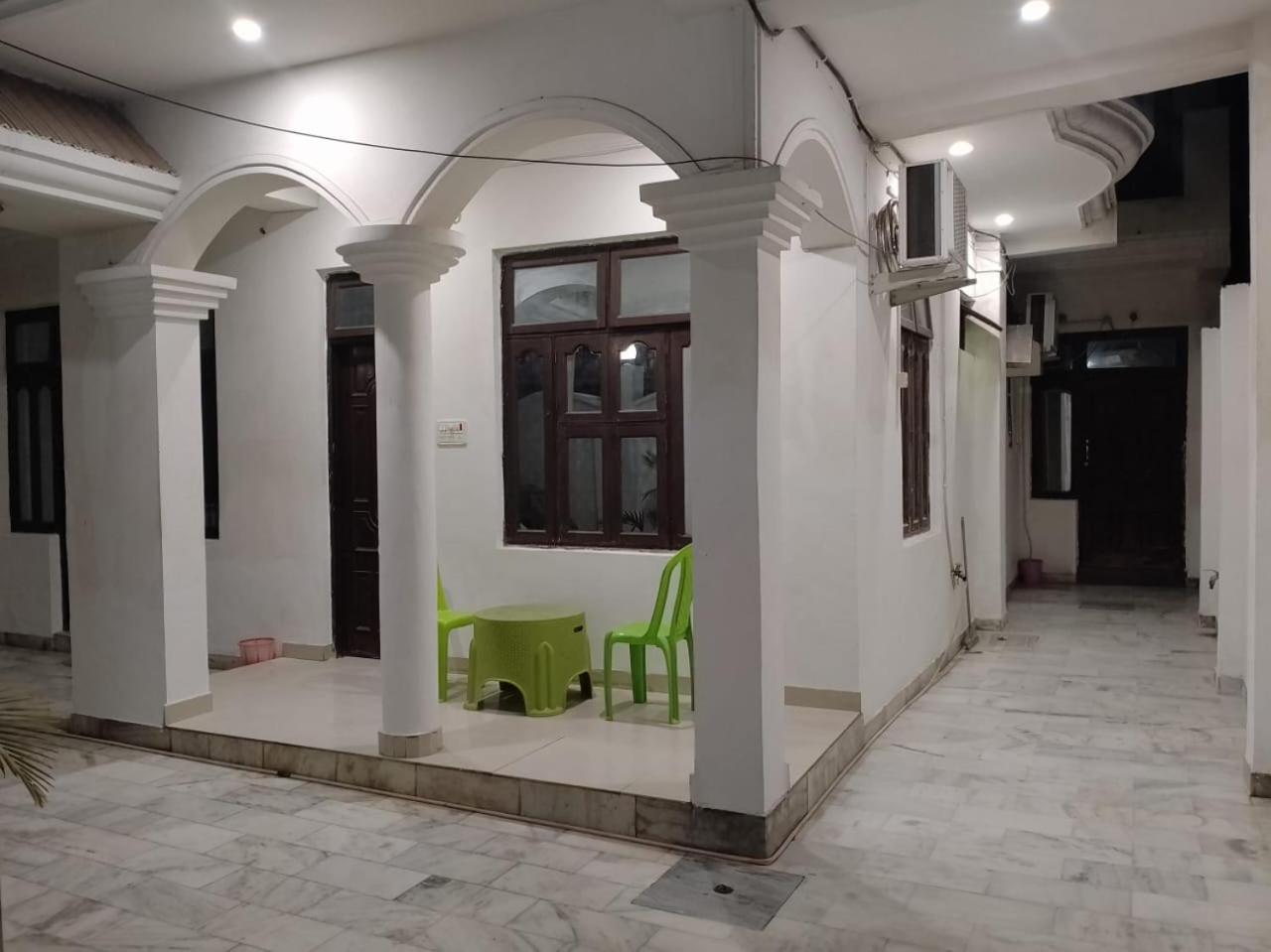 Varuna Palace Varanasi , Near Mandir & Ghat'S Eksteriør bilde