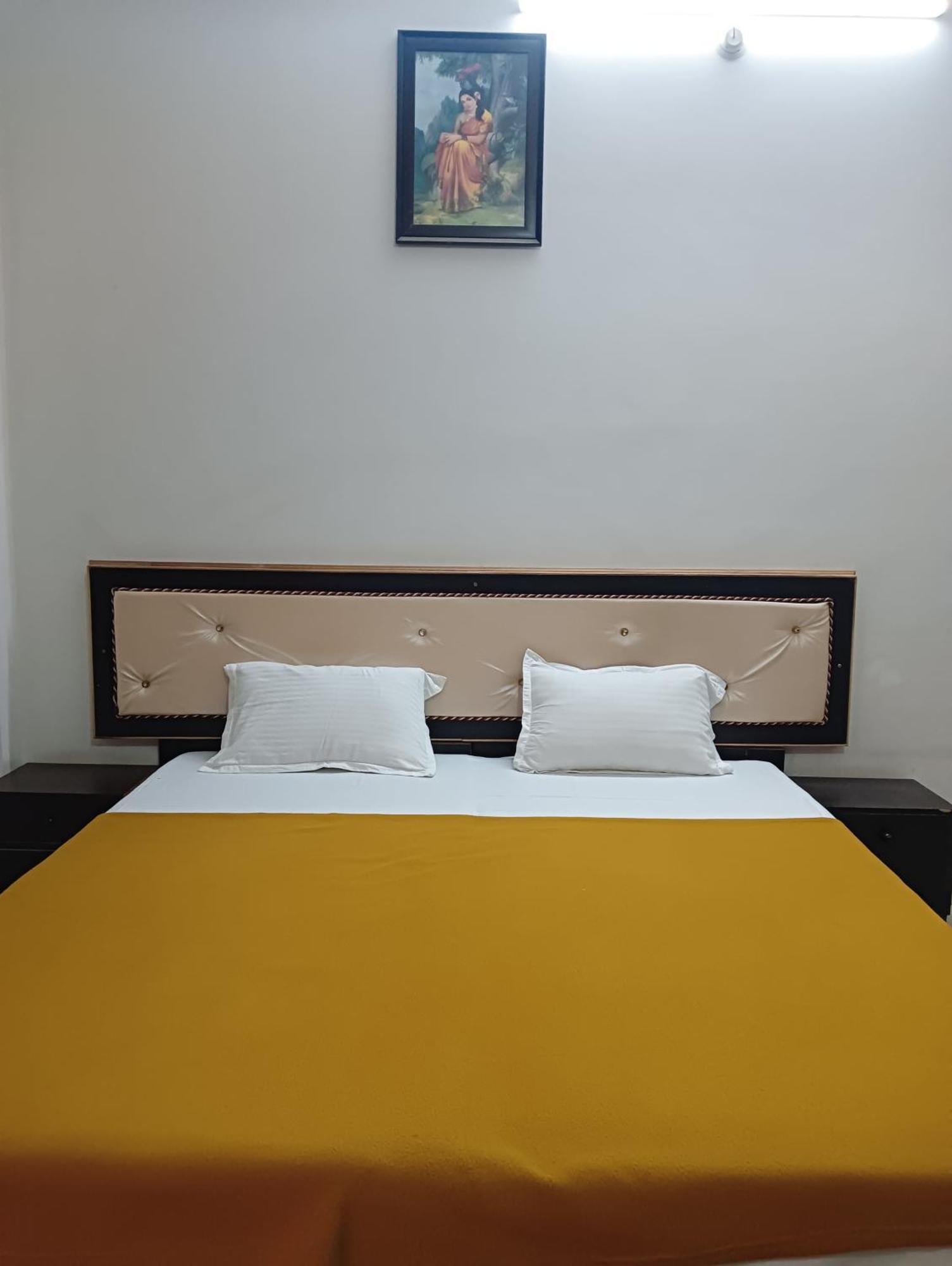 Varuna Palace Varanasi , Near Mandir & Ghat'S Eksteriør bilde